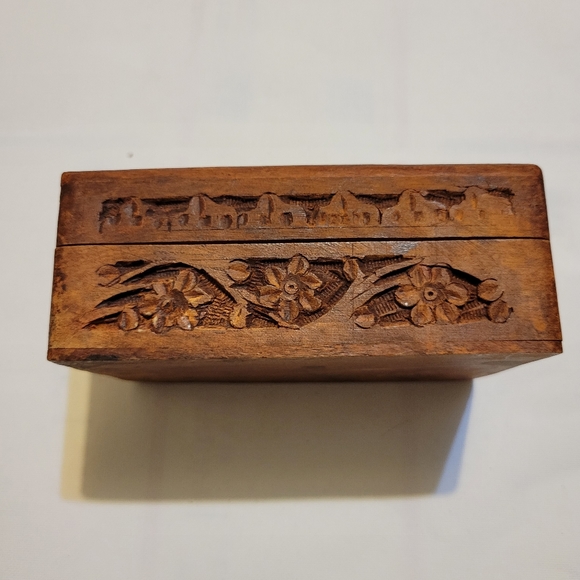VINTAGE WOOD TREASURE STASH TRINKET JEWELRY BOX - Picture 5 of 5